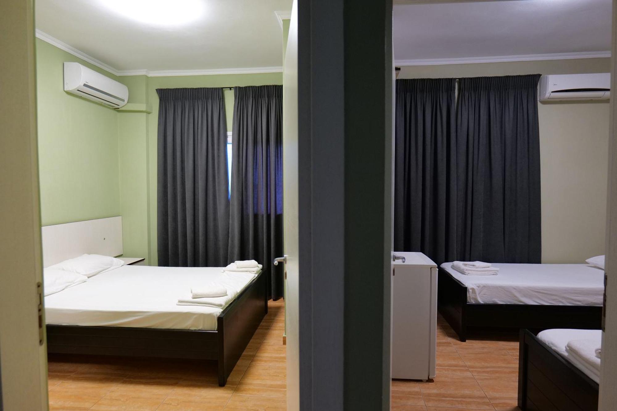 Hotel Jali Himare Exterior photo